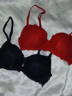 2 Bras Ambrielle The Lace Plunge Push Up Bra, Black & Red